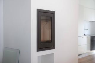 Modern Apartment by the Mermaid Statue - 4