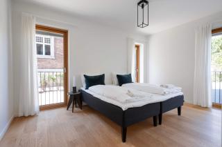 Luxury Apartment Close to Amalienborg Stylish Stay for Five - 9