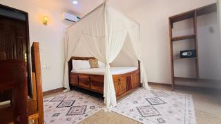Moya Beach Hotel - 5