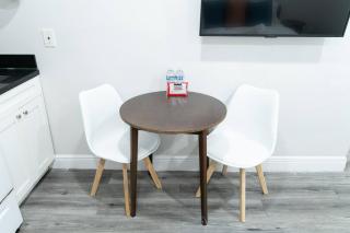 N. Miami Studio | Stylish Stay Minutes from Ocean - 5