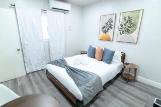 N. Miami Studio | Stylish Stay Minutes from Ocean - 4