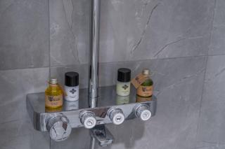 Bloom Hotel - فندق بلوم - 2