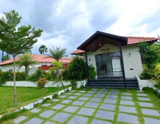 A Luxury Farm stay - 7