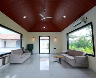 A Luxury Farm stay - 5