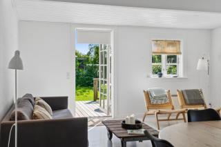 Charming Hornbaek Home Spacious Garden Retreat - 2