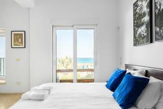 Cliffside Rustic & Charming Villa by FeelHome - 2