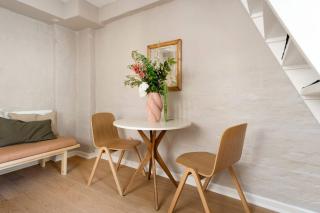 Modern Vesterbro House - 9