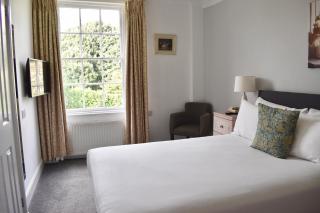 Hunters Moon Hotel - 1