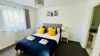 Spacious Ground Floor 2-Bed Flat - Patio, Parking - By Habitats - 5
