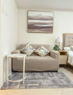 Awe-some Homestay - 1
