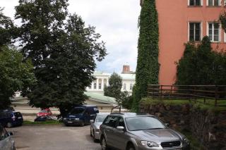 2 bedroom old town apartment with parking - 2