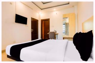 Hotel Shivalik Palace Near Lakshmi Temple - 3