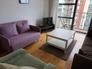Modern City Centre Apartment - 9