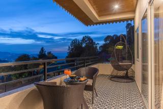 Solace Suites Hotel & Banquets - Barog - 8