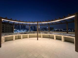 Mahenti - Jewelz · With balcony easy to pool & gym - 7