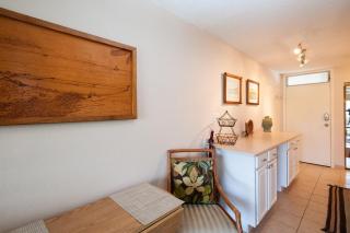 Ocean view studio 1k ft from water - 1