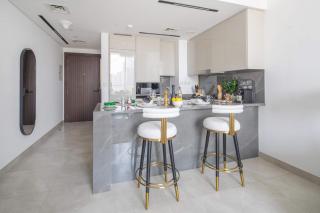 Frank Porter - The Paragon - 4