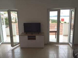 House with Sea View - Drage - 3