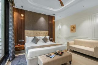 Shreya Blossom Retreat 4-BHK Retreat With Private Pool, Gazebo, Garden, Bar & Scenic Aravali Views - 9