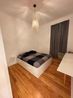 RDS-F61 New and modern three-room apartment in Isola - 3