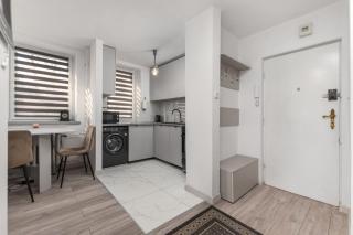 Ludna 12 by Homeprime - 1