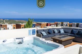 Luxury House with Ocean View - 0