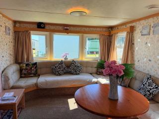 6 Berth Caravan Skgeness Walshs Holiday Park - 0