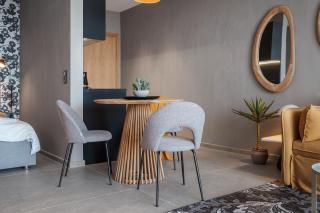 Seaview Apartment in Complex Iron Code - 5