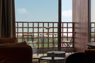 Seaview Apartment in Complex Iron Code - 2