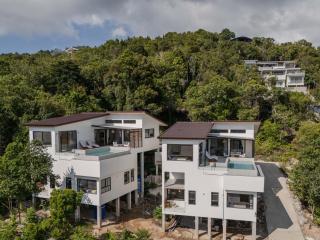 New Luxury 4BR Villa with Seaview - 3