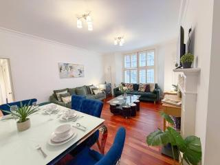 Modern 3-Bedroom Baker Street flat near Mayfair, Oxford Street & West End - 6