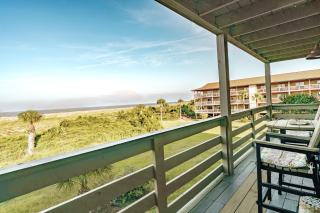 Resort views - Huge Balcony - Steps to the beach! - 6