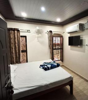 Vishwanath Gange Homestay - 0