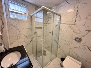 Apartamento perto de tudo, vista mar, AC quente, Wifi 300mb - 2