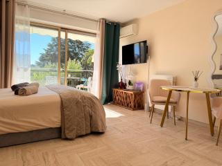 My Resid Appart Cannes Marina vue Piscine - 6