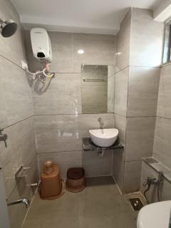 Hotel Royal Sky - 4