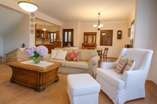 Mila House - 4