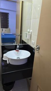 Montecito 1BR Across NAIA Airport Terminal 3 - 3