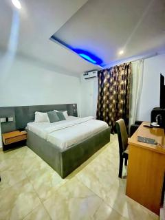 Padelia Hotels Ltd - 0