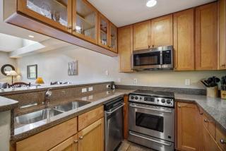 Park Avenue Lofts 302 - 5