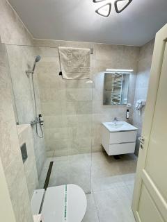 Palas and Cathedral Apartments part of Glam with Parking - 1