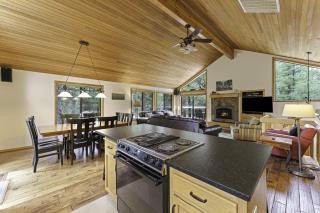 2 Quail Home Private Hot Tub - 9