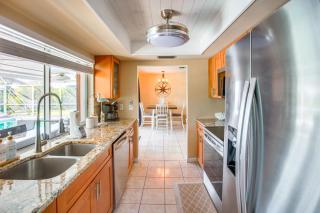 Dock Your Boat Waterfront Cape Coral Home with Pool - 4