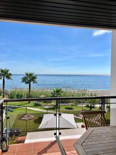 Casares del Mar Beachfront Premium Apartment - 5