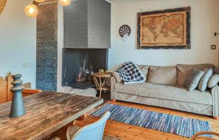 Amazing Home In Köpmannebro - 4