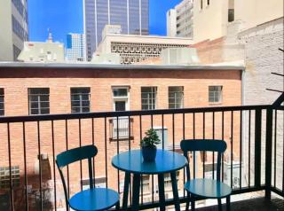 Loft Retreat - King Bed&Balcony - Pet-Friendly 30 - 7
