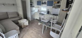 mobile home camping la pignade - 0