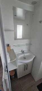 mobile home camping la pignade - 1