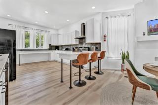 Tasteful Full Home Dtown Buffalo - 1