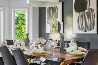 Villa Asher - Waterfront with dock - 5